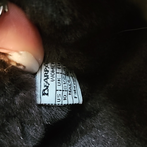 Bearpaw Boots - Picture 8 of 11